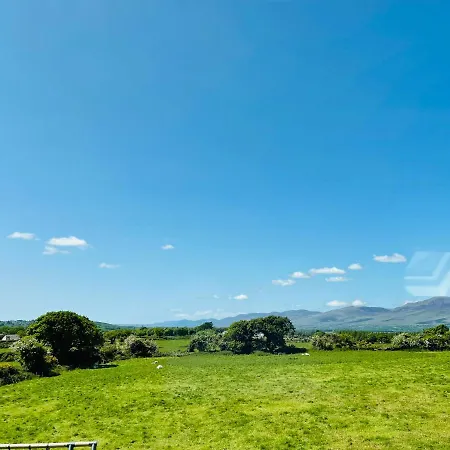 Pensjonat Country View House 4*